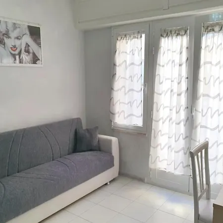 Luna House * Gallipoli